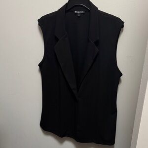 Black Sleeveless Blazer Vest